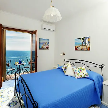 Chez Amelie Tatil Evi