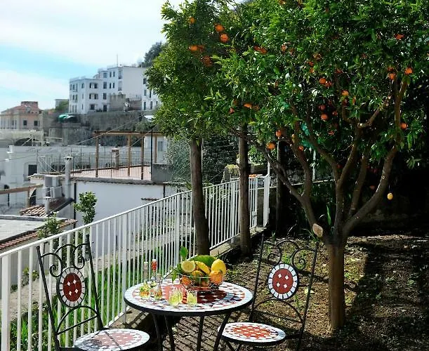 Chez Amelie Amalfi