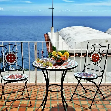 펜션 Chez Amelie 아말피